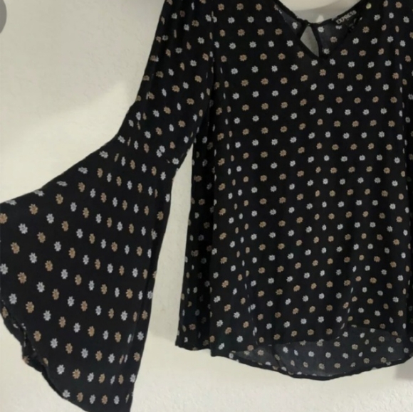 Express Bell Sleeve Y2K  NWOT BOHO Top - Picture 4 of 7